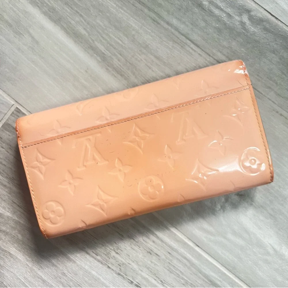 Louis Vuitton Monogram Vernis Portefeuille Sarah Long Wallet Rose Pink Authentic